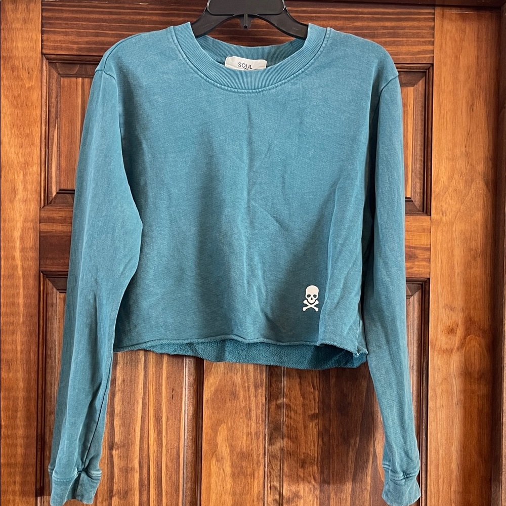 SoulCycle Long Sleeve crop sweatshirt  with Skull Logo Small